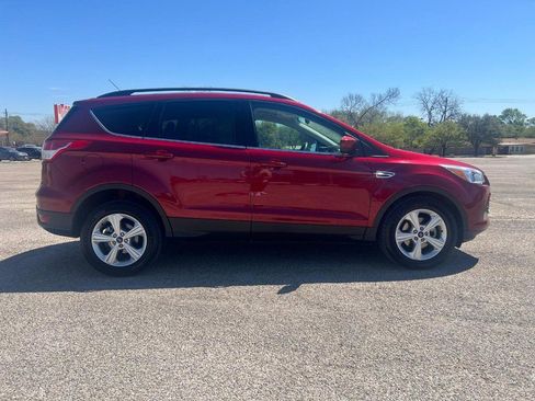 Used 2015 Ford Escape SE w/ Equipment Group 201A image 5