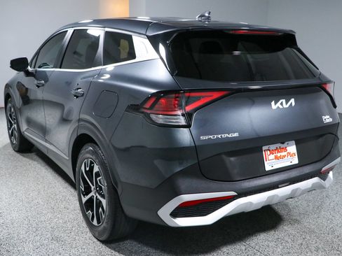 Used 2024 Kia Sportage EX FWD image 9
