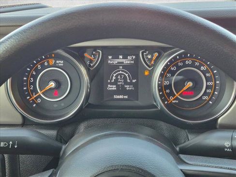 Used 2021 Jeep Gladiator Sport AWD/4WD image 11