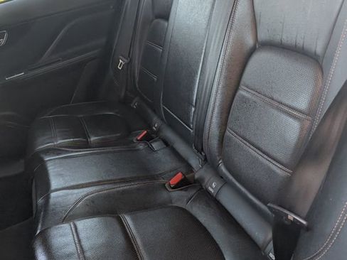 Used 2017 Jaguar F-PACE Prestige image 30