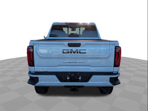 New 2026 GMC Sierra 2500 Denali Ultimate image 5