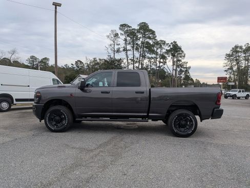 New 2026 RAM 2500 Tradesman AWD/4WD image 8