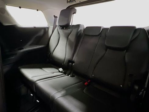 New 2026 Kia Carnival SX w/ SX Dark Edition Package image 29