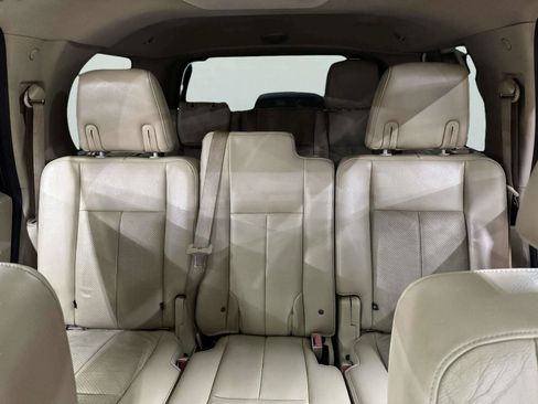 Used 2012 Ford Expedition XLT RWD image 31