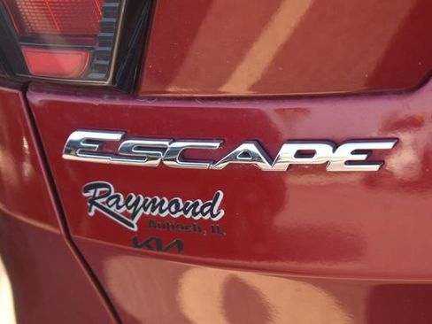 Used 2018 Ford Escape SEL AWD/4WD image 13