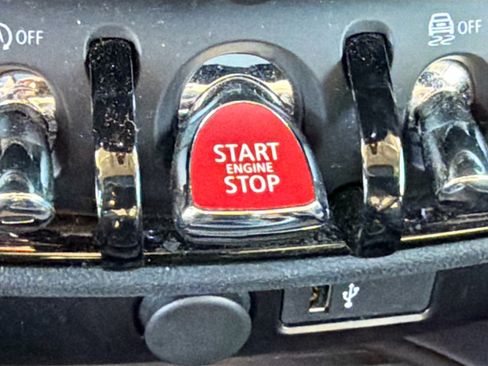 Used 2023 MINI Cooper Clubman S image 36