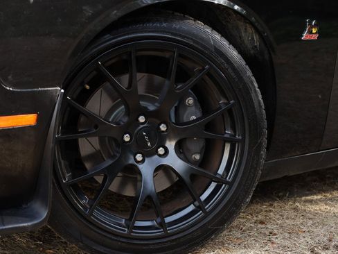 Used 2019 Dodge Challenger R/T Scat Pack image 22