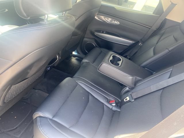 Used 2025 Genesis GV70 2.5T w/ Select Package AWD/4WD image 12
