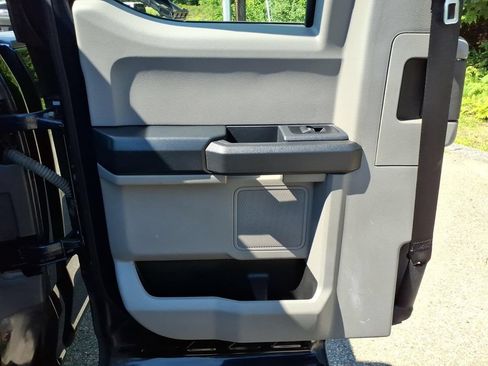 Certified 2022 Ford F350 XL w/ Power Equipment Group AWD/4WD image 19