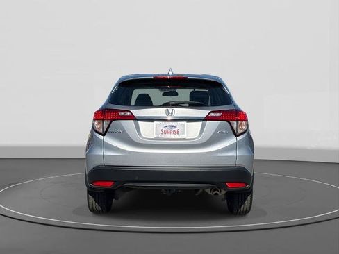 Used 2019 Honda HR-V LX image 6