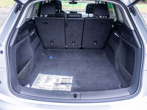 Used 2019 Audi Q5 2.0T Premium Plus w/ Premium Plus Package image 17