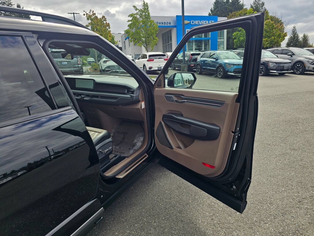 Certified 2024 Kia EV9 GT-Line AWD/4WD image 31