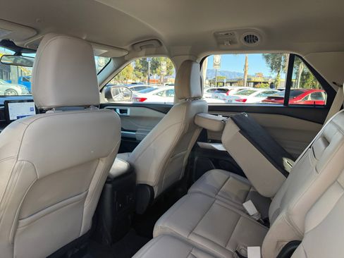 Used 2023 Ford Explorer XLT w/ Equipment Group 202A image 16