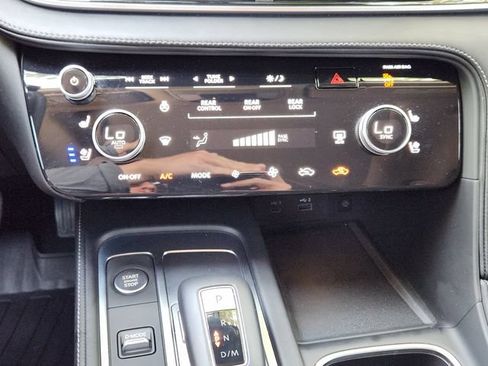 Used 2025 INFINITI QX60 Luxe w/ Cargo Package FWD image 19