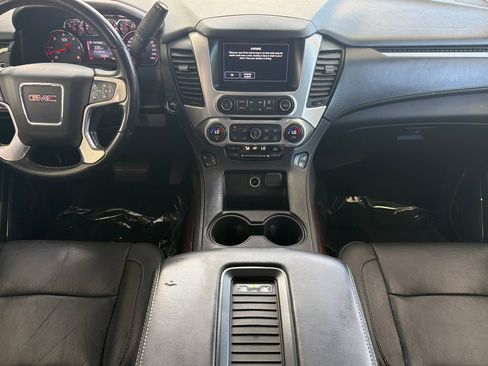 Used 2016 GMC Yukon SLT w/ Open Road Package AWD/4WD image 17