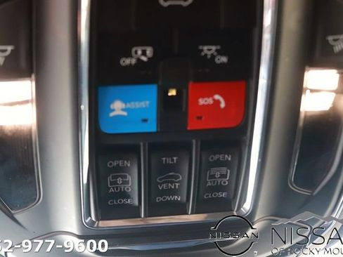 Used 2024 Jeep Grand Cherokee Limited 4xe AWD/4WD image 32