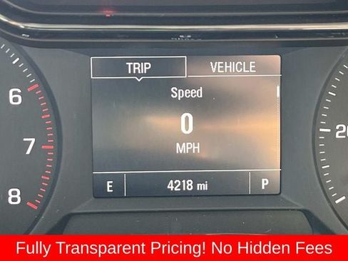 Used 2026 Chevrolet Trax LS w/ LS Convenience Package FWD image 34