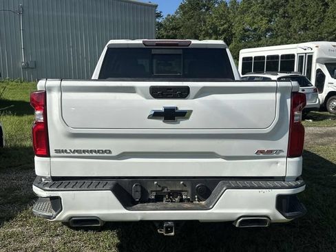 Used 2021 Chevrolet Silverado 1500 RST w/ Convenience Package II AWD/4WD image 17