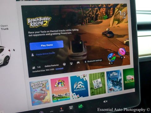 Used 2021 Tesla Model 3 Standard Range Plus image 24