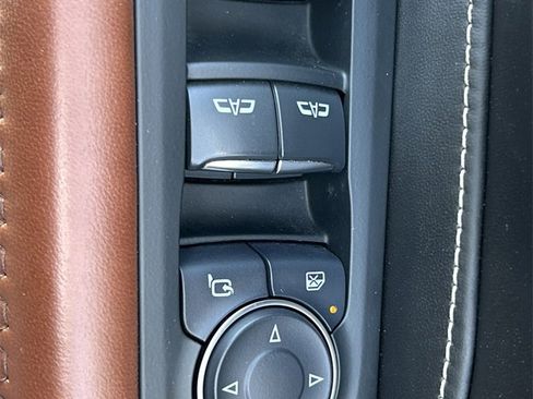 Used 2024 GMC Yukon Denali Ultimate image 25