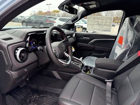 New 2026 Chevrolet Colorado Z71 w/ Z71 Convenience Package 2 image 24