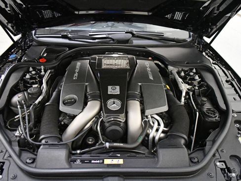Used 2013 Mercedes-Benz SL 63 AMG image 35