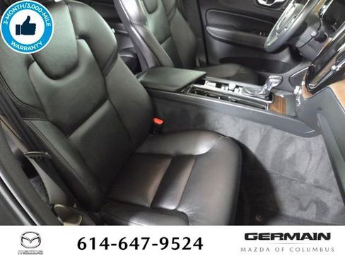 Used 2021 Volvo XC60 T5 Momentum w/ Protection Package Premier image 29