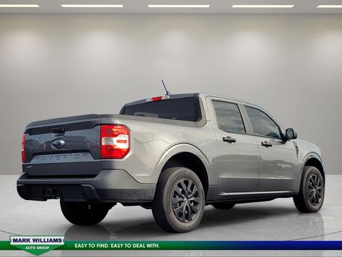 Used 2023 Ford Maverick XL FWD image 4