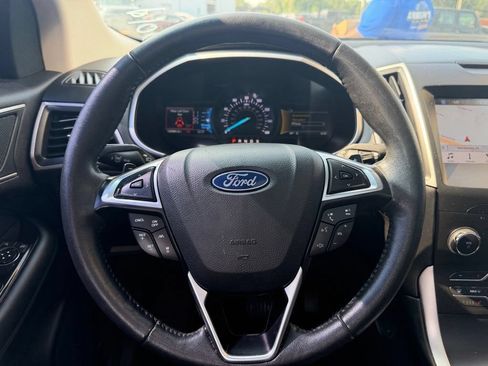 Used 2019 Ford Edge SEL w/ Equipment Group 201A AWD/4WD image 20