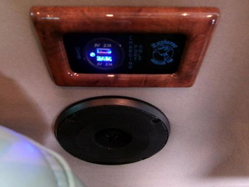 Used 2021 Ford Transit 150 Low Roof image 14