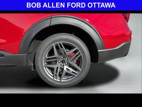 New 2026 Ford Explorer ST-Line w/ ST-Line Street Pack AWD/4WD image 23