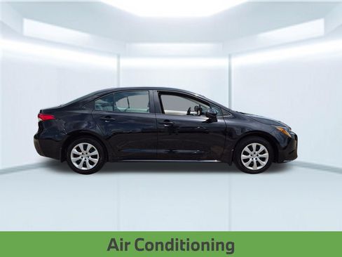 Used 2026 Toyota Corolla LE FWD image 8