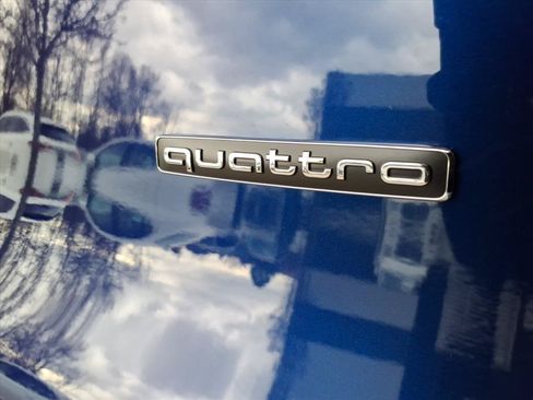 Used 2025 Audi Q5 Premium Plus AWD/4WD image 7