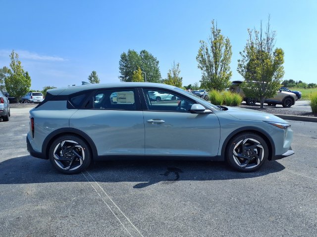 New 2026 Kia K4 EX FWD image 2