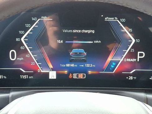 Used 2022 BMW i4 eDrive40 image 24