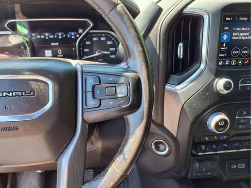 Used 2020 GMC Sierra 2500 Denali w/ Denali Ultimate Package AWD/4WD image 22