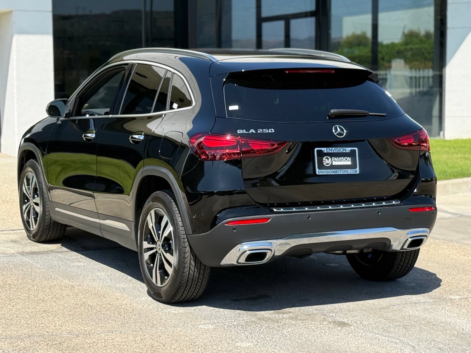 Used 2025 Mercedes-Benz GLA 250 image 10