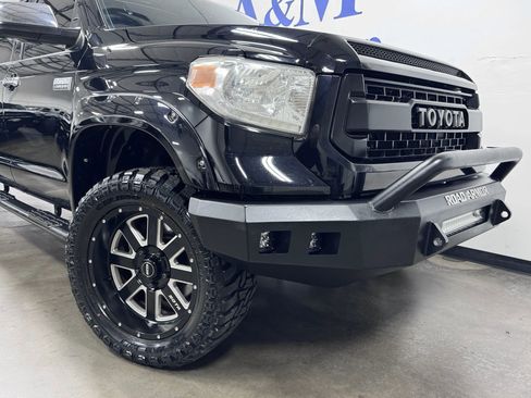 Used 2015 Toyota Tundra Platinum image 21