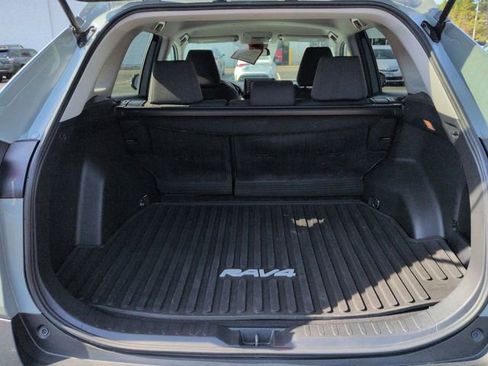 Certified 2021 Toyota RAV4 XLE AWD/4WD image 24