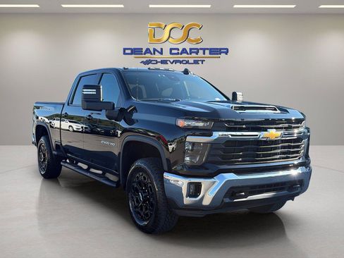 Used 2024 Chevrolet Silverado 2500 LT w/ All Star Edition AWD/4WD image 7