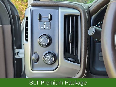 Used 2018 GMC Sierra 1500 SLT w/ SLT Premium Package AWD/4WD image 15