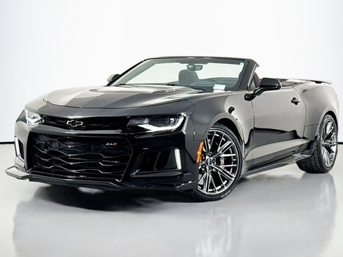Used 2023 Chevrolet Camaro ZL1 RWD image 3