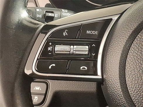 Used 2022 Kia Seltos EX image 22