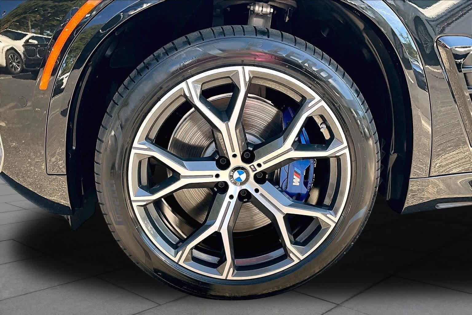 Used 2026 BMW X5 M60i AWD/4WD image 11