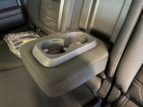 New 2025 Nissan Frontier PRO-4X w/ Pro Convenience Package image 24