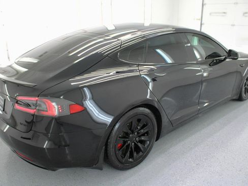 Used 2017 Tesla Model S 75D image 10