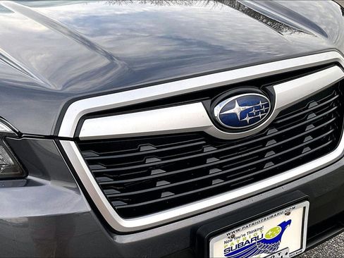 Used 2021 Subaru Forester Premium image 31