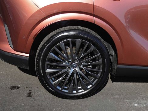 Used 2025 Lexus RX 350 AWD w/ Convenience Package image 6