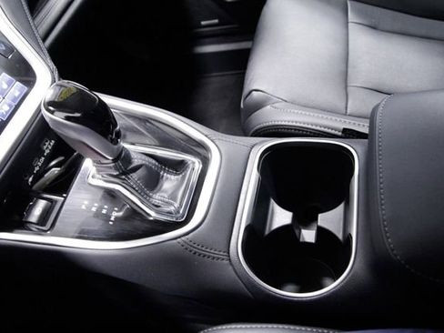 Used 2024 Subaru Outback Limited image 29