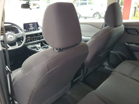 Certified 2023 Nissan Rogue S FWD image 10